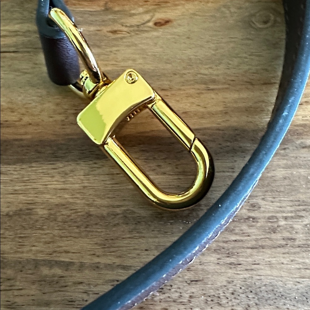 Elegant Coffee Brown Leather Strap with Gold Hardware for purse - Picture 7 of 11